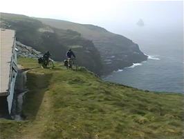 Sunshine greets us as we prepare to leave Tintagel youth hostel